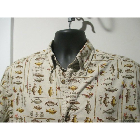 Woolrich Size M Men's Short Sleeve Button Front Vintage Shirt w/ Fishing & Lures - Picture 4 of 5